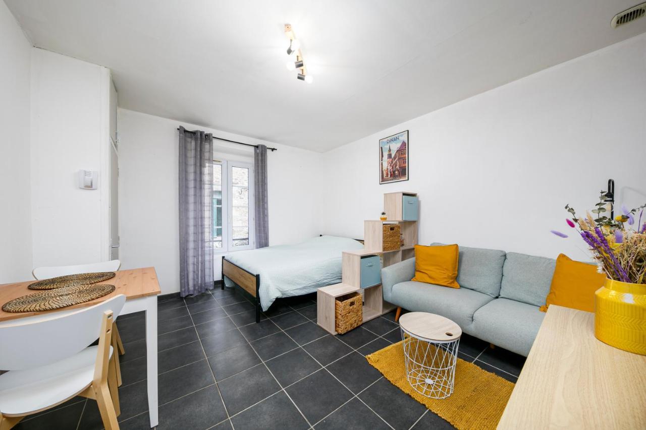Agreable T1 Situe Au Centre Historique De Dinan Apartment Екстериор снимка
